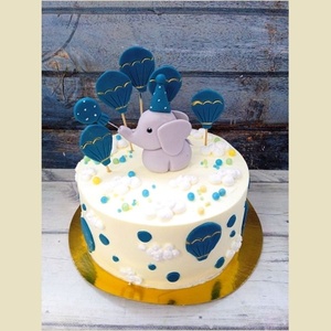 Слоник с шариком