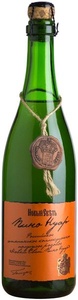 Российское шампанское коллекционное полусухое розовое "Новый Свет.Пино Нуар"